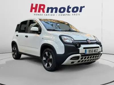 Usado Fiat Panda Cross Cross 70 CV (51 kW) 2023 Blanco Utilitario