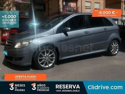 Usado Mercedes B180 109 CV (80 kW) 2008 Azul Monovolumen