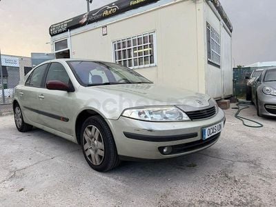 Usado Renault Laguna II Expression 110 CV (80 kW) 2002 Gris / plata Berlina