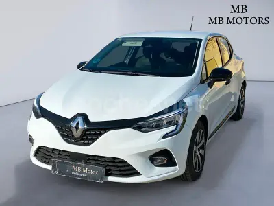 Usado Renault Clio V Business 100 CV (73 kW) 2021 Blanco Berlina
