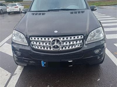 Mercedes ML320