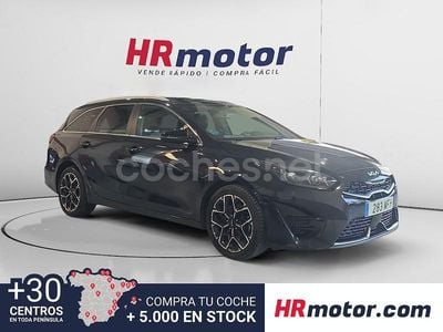 Negro Usado 2023 Kia Ceed GT GT-Line Familiar | 21.290 € (Precio justo)