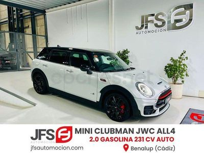 Usado Mini John Cooper Works Clubman 231 CV (169 kW) 2018 Gris / plata Familiar