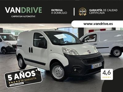 Blanco Usado 2017 Fiat Fiorino Monovolumen | 7900 €