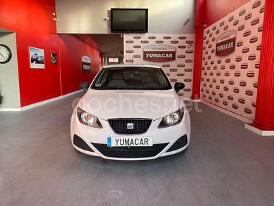 Blanco Usado 2010 Seat Ibiza SC Style Utilitario | 4990 € (Precio justo)