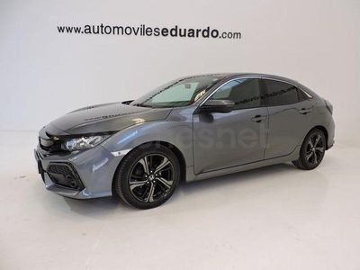 Usado Honda Civic Elegance 129 CV (94 kW) 2018 Gris / plata Berlina