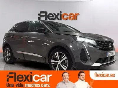 Usado Peugeot 3008 Allure 180 CV (132 kW) 2023 Gris SUV