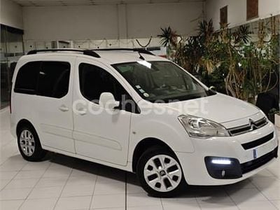 Usado Citroën Berlingo Shine 102 CV (75 kW) 2018 Blanco Monovolumen