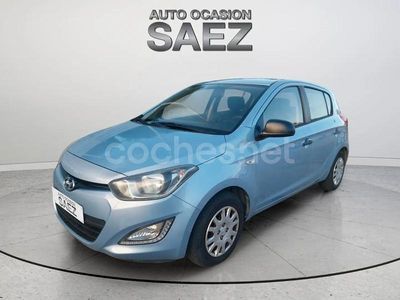 Azul Usado 2013 Hyundai i20 Berlina | 6900 € (Un poco caro)