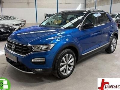Usado VW T-Roc Advance 150 CV (110 kW) 2021 Azul SUV