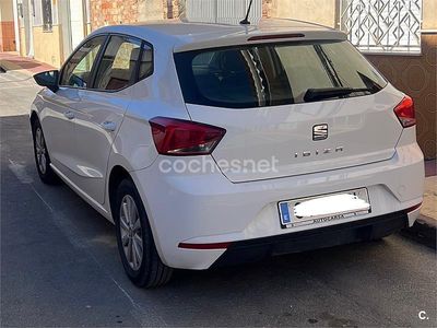 Usado Seat Ibiza Style Plus 80 CV (58 kW) 2019 Blanco Utilitario
