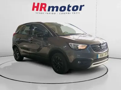 Usado Opel Crossland X Design Edition 110 CV (80 kW) 2019 Gris SUV