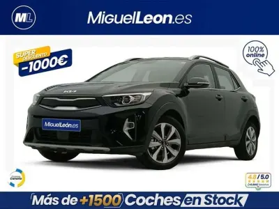Usado Kia Stonic 84 HP (61 kW) 2023 Preto SUV