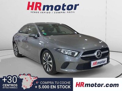Usado Mercedes A180 117 CV (86 kW) 2022 Gris Berlina