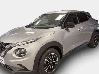 Begagnad Nissan Juke N-Connecta 114 HK (83 kW) 2025 Silver SUV