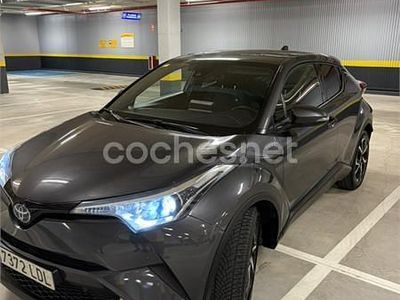 Usado Toyota C-HR Advance 122 CV (89 kW) 2019 Gris / plata SUV