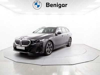 Gris Usado 2025 BMW 520 Comfort Edition Familiar | 59.900 € (Un poco caro)