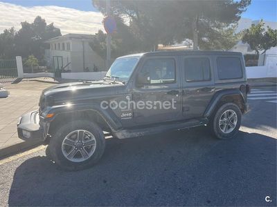 Usado Jeep Wrangler Sahara 200 CV (147 kW) 2020 Gris / plata SUV