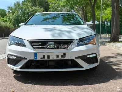 Usado Seat Leon ST FR 180 CV (132 kW) 2018 Blanco Familiar