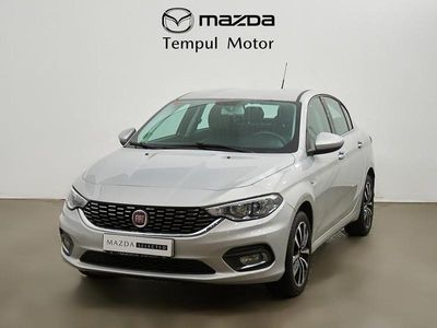 Usado Fiat Tipo Lounge 95 CV (69 kW) 2017 Gris Berlina