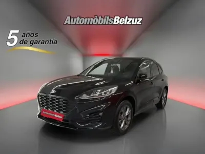 Usado Ford Kuga ST-Line 226 CV (166 kW) 2022 Negro SUV