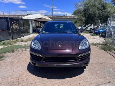 Usado Porsche Cayenne Platinum Edition 245 CV (180 kW) 2014 Granate SUV