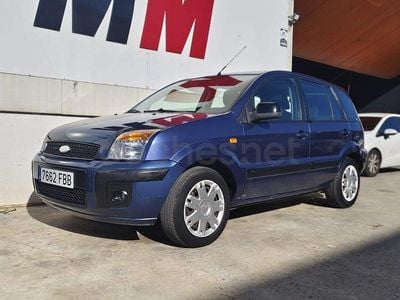 Usado Ford Fusion 90 CV (66 kW) 2005 Azul Berlina