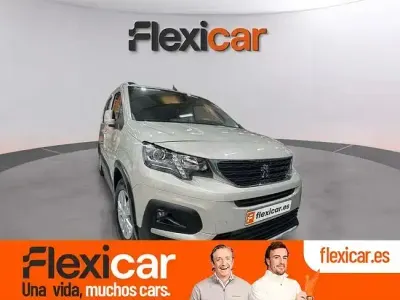 Gebraucht Peugeot Rifter Allure 100 PS (73 kW) 2020 Beige Van / Kleinbus