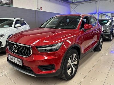 Usado Volvo XC40 Core 211 CV (155 kW) 2022 Granate SUV