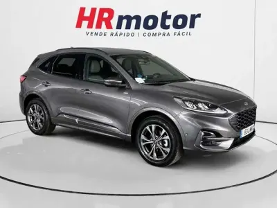 Usado Ford Kuga ST-Line 226 CV (166 kW) 2023 Gris SUV