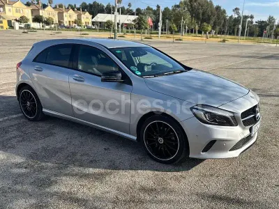 Begagnad Mercedes A200 136 HK (100 kW) 2017 Grå Sedan