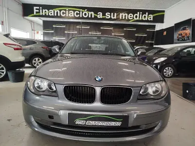 Usado BMW 116 115 HP (84 kW) 2009 Cinzento Citadino