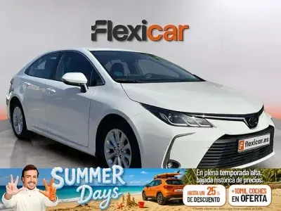 Usado Toyota Corolla Active 125 CV (91 kW) 2023 Blanco Berlina