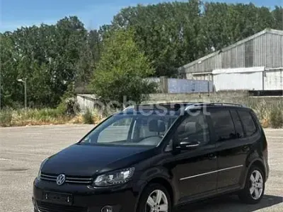 Usado VW Touran Sport 140 CV (102 kW) 2015 Negro Monovolumen
