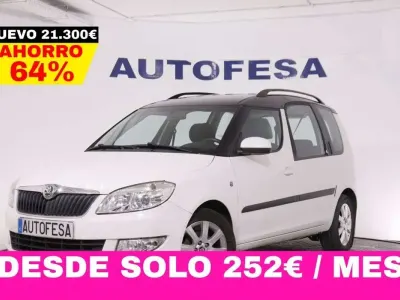 Usado Skoda Roomster Ambition 86 CV (63 kW) 2015 Blanco Monovolumen