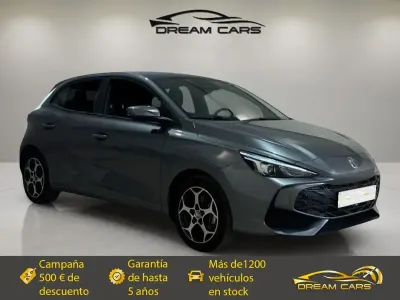 Usado MG MG3 Comfort 116 CV (85 kW) 2025 Gris / plata Utilitario