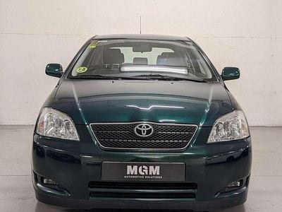 Usado Toyota Corolla Sol 110 CV (80 kW) 2003 Verde Utilitario