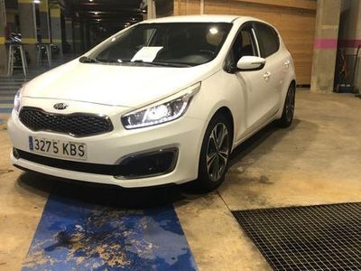 usado Kia Ceed 1.6 CRDi 100kW (136CV) Drive