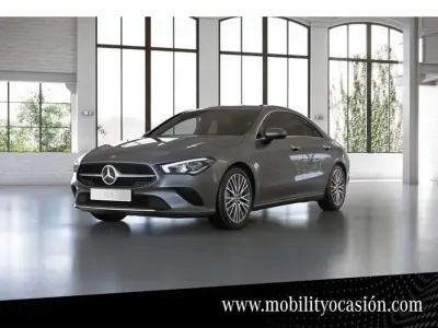 Usado Mercedes CLA200 163 CV (119 kW) 2019 Gris Coupe