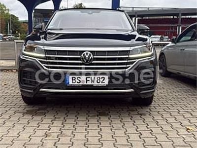 Negro Usado 2022 VW Touareg R-line SUV | 56.000 € (Caro)