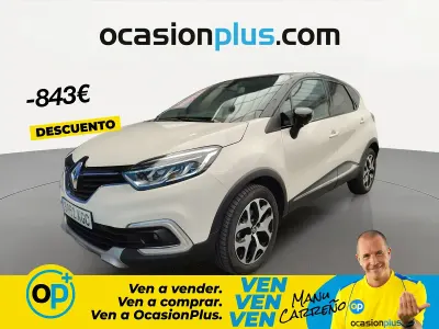 Usado Renault Captur Zen 120 CV (88 kW) 2017 Beige SUV