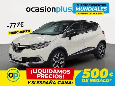 Usado Renault Captur Zen 90 CV (66 kW) 2017 Blanco SUV