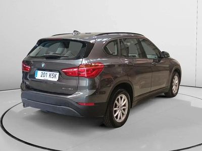 Käytetty BMW X1 Performance 116 HP (85 kW) 2018 Harmaa Katumaasturi