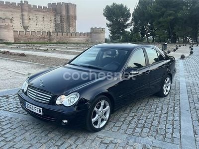 Usado Mercedes C180 Sport Edition 143 CV (105 kW) 2006 Azul Berlina