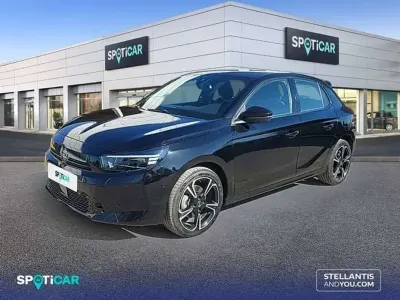 Usado Opel Corsa 110 CV (80 kW) 2025 Negro Utilitario