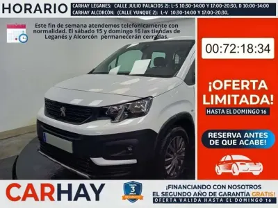 Usado Peugeot Rifter Active 101 CV (74 kW) 2023 Blanco Monovolumen