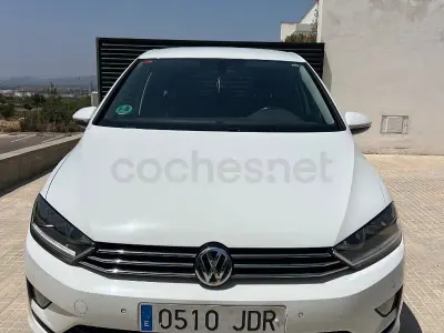 Usado VW Golf Sportsvan Advance 150 CV (110 kW) 2015 Blanco Monovolumen