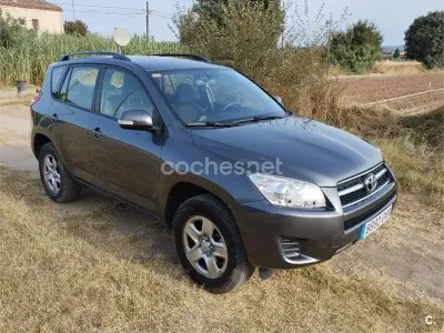 Usado Toyota RAV4 Advance 158 CV (116 kW) 2009 Negro SUV