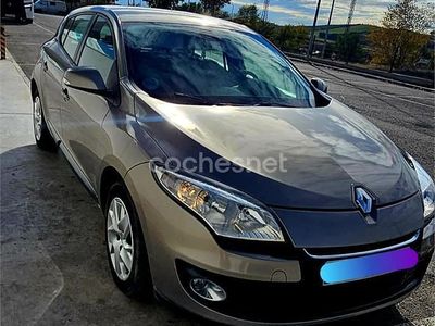 Marrón Usado 2013 Renault Mégane Expression Berlina | 6000 € (Precio justo)