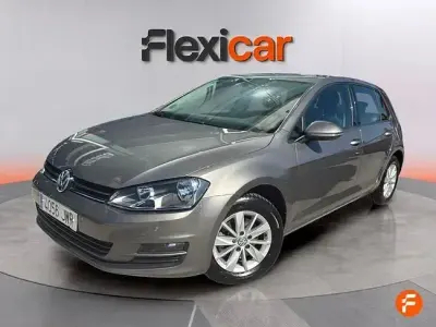 Usado VW Golf VII Advance 110 CV (80 kW) 2017 Gris Utilitario